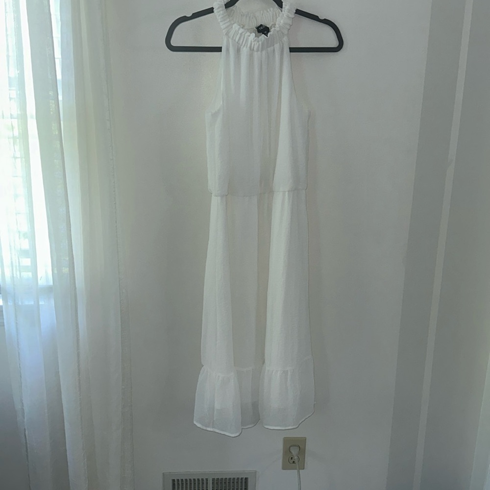 White maxi dress